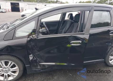 2010 Honda Fit Sport из США, поврежденный, VIN JHMGE8H42AC007729